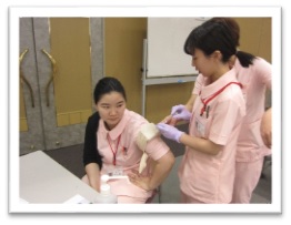 注射、採血のトレーニング